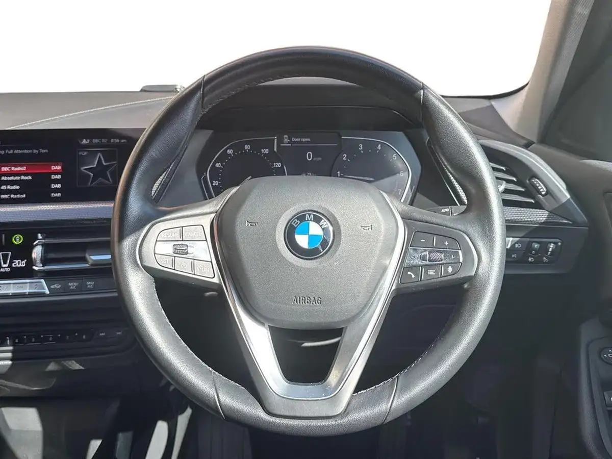 2020-bmw-1-series-15-118i-sport-138bhp-dct-big-12