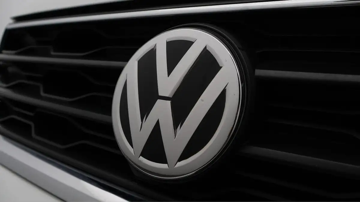 2019-volkswagen-t-roc-15-tsi-sel-dsg-big-20
