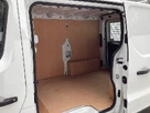 2020-renault-trafic-20dci-sl28-energy-120-business-small-33