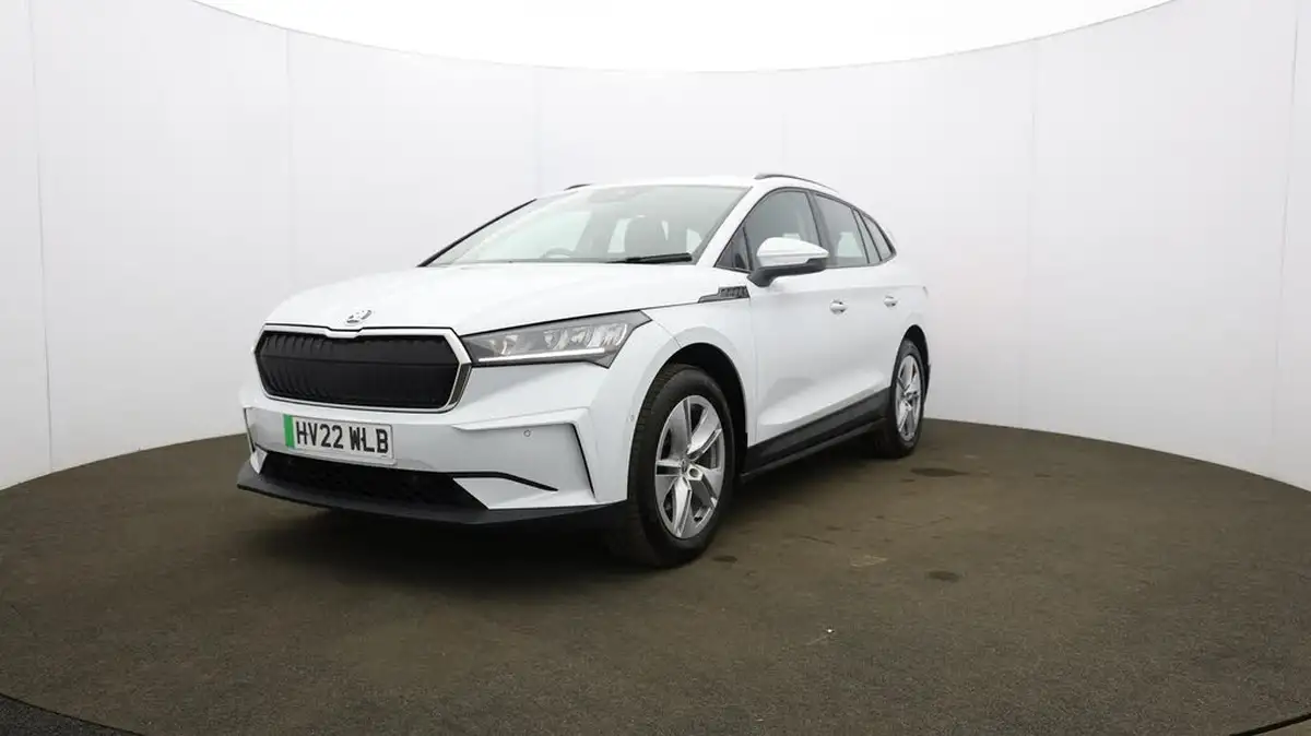 2022-skoda-enyaq-e-60-big-39