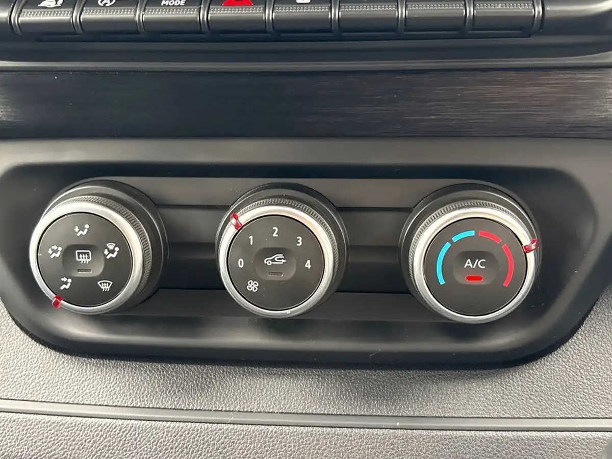 2023-renault-trafic-20dci-sl28-170-sport-edc-auto-big-27