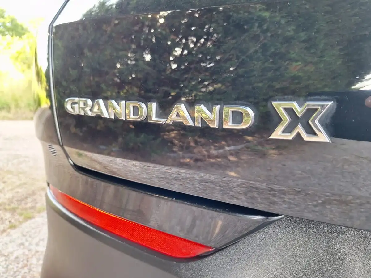 2018-vauxhall-grandland-x-12-se-132ps-big-37