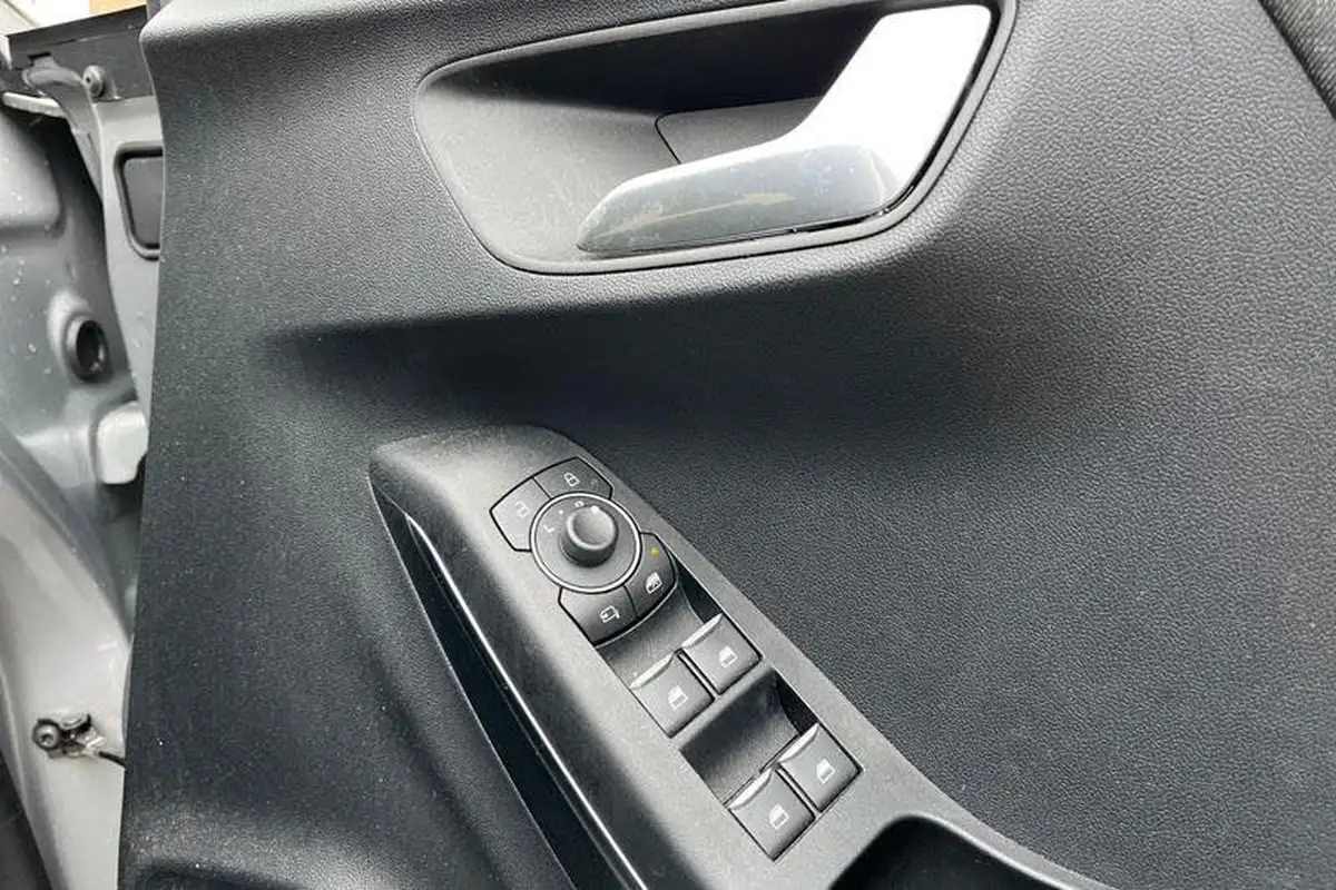 2022-ford-puma-suv-10-titanium-125ps-auto-big-23