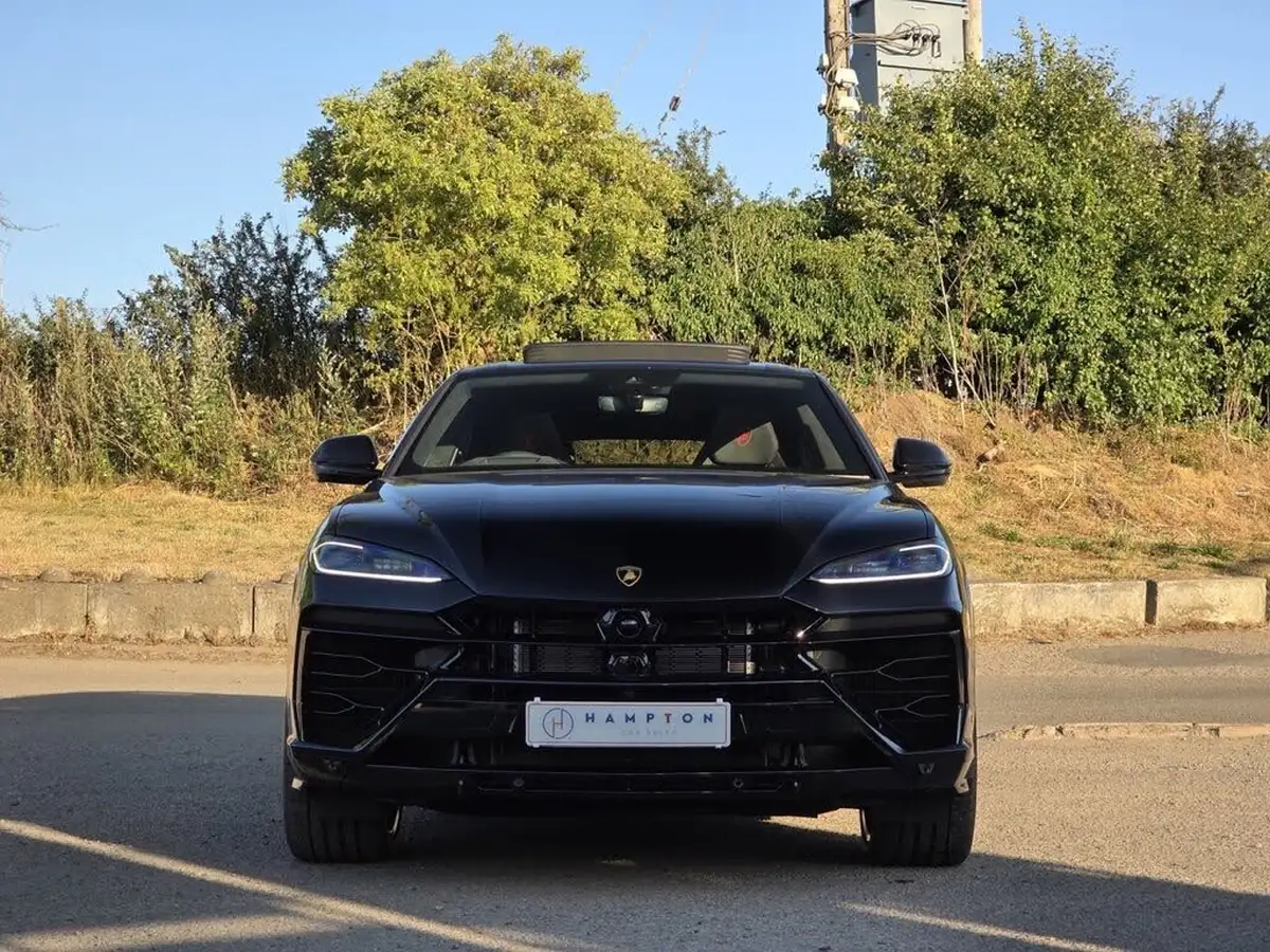 2025-lamborghini-urus-40-no-trim-big-1
