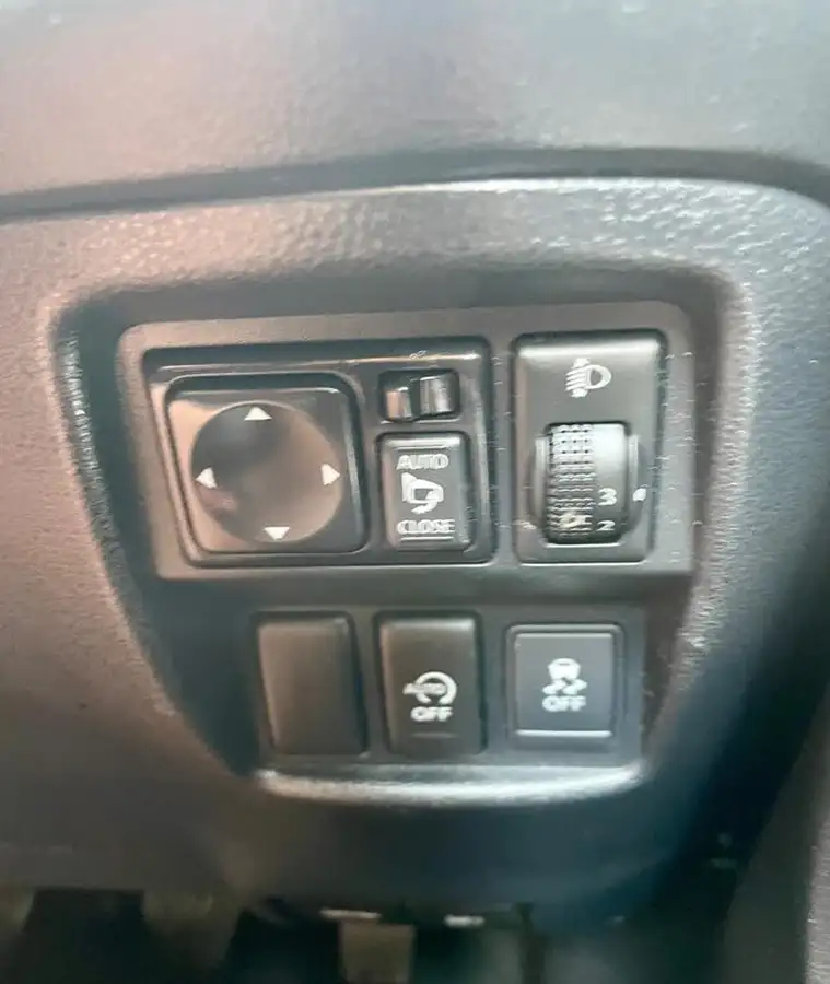 2014-nissan-juke-15dci-tekna-110ps-big-35