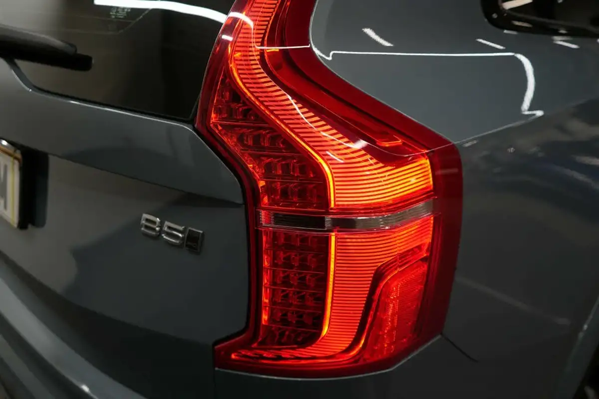 2022-volvo-xc90-20td-b5-plus-big-10