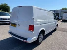 2022-volkswagen-transporter-20tdi-t28-highline-bmt-lwb-150pseu6dt-e-small-9