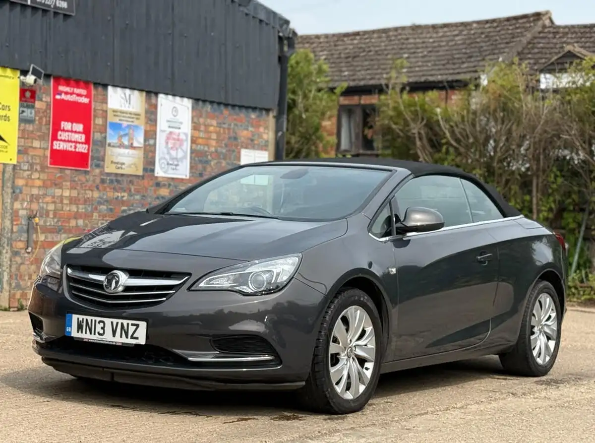 2013-vauxhall-cascada-20cdti-se-ss-big-18