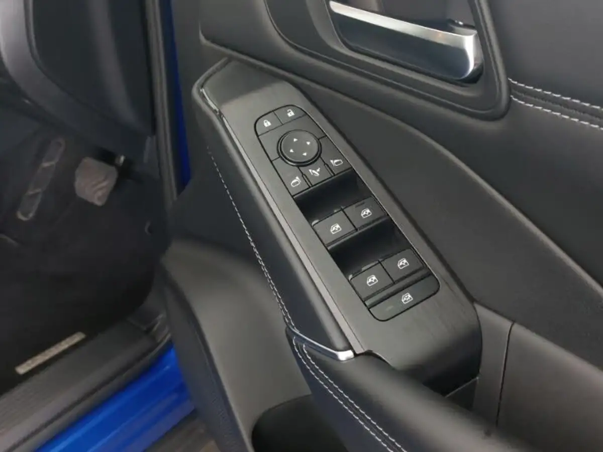 2024-nissan-qashqai-15-n-connecta-big-11