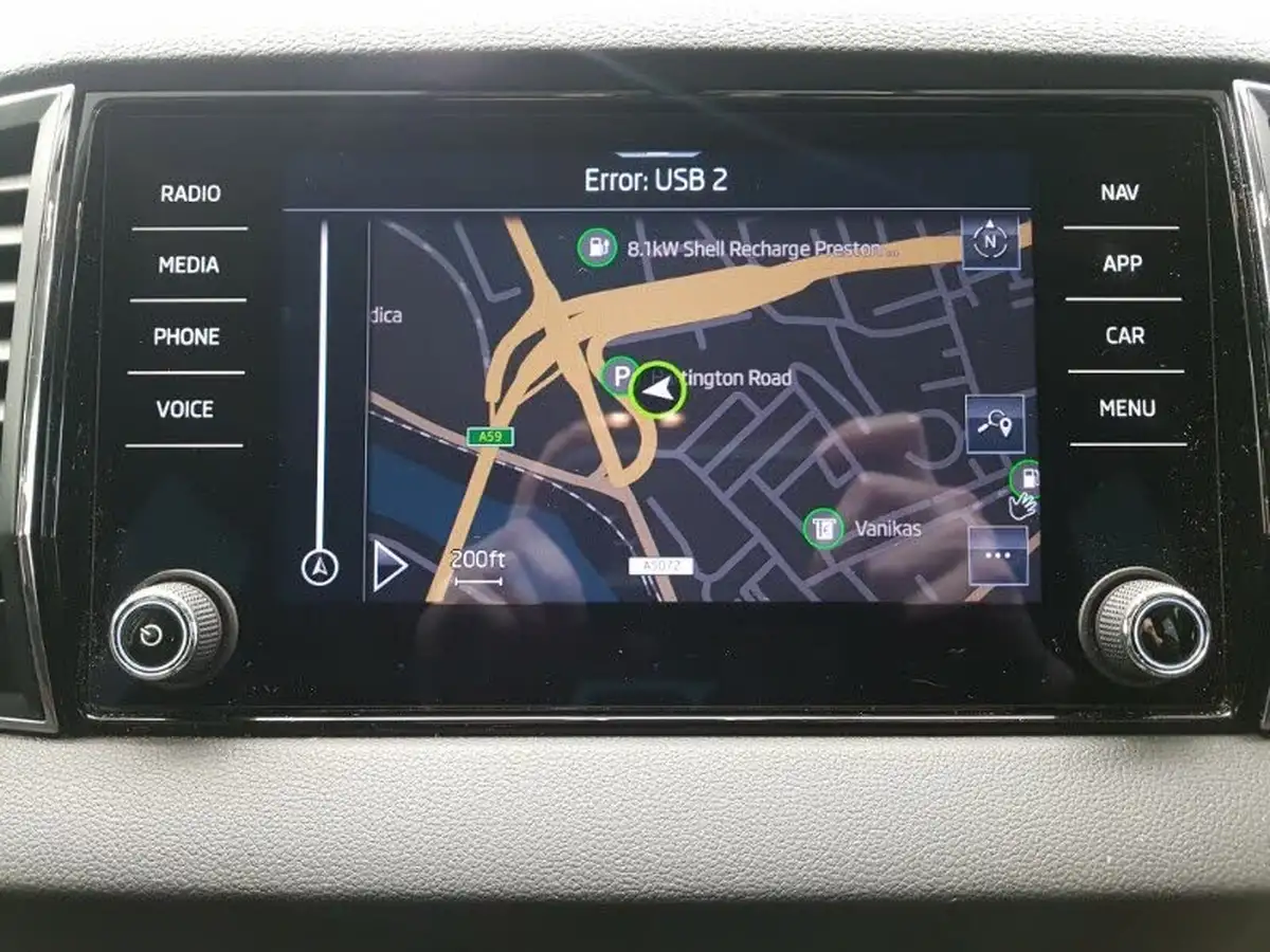 2022-skoda-karoq-15-tsi-se-l-dsg-big-13