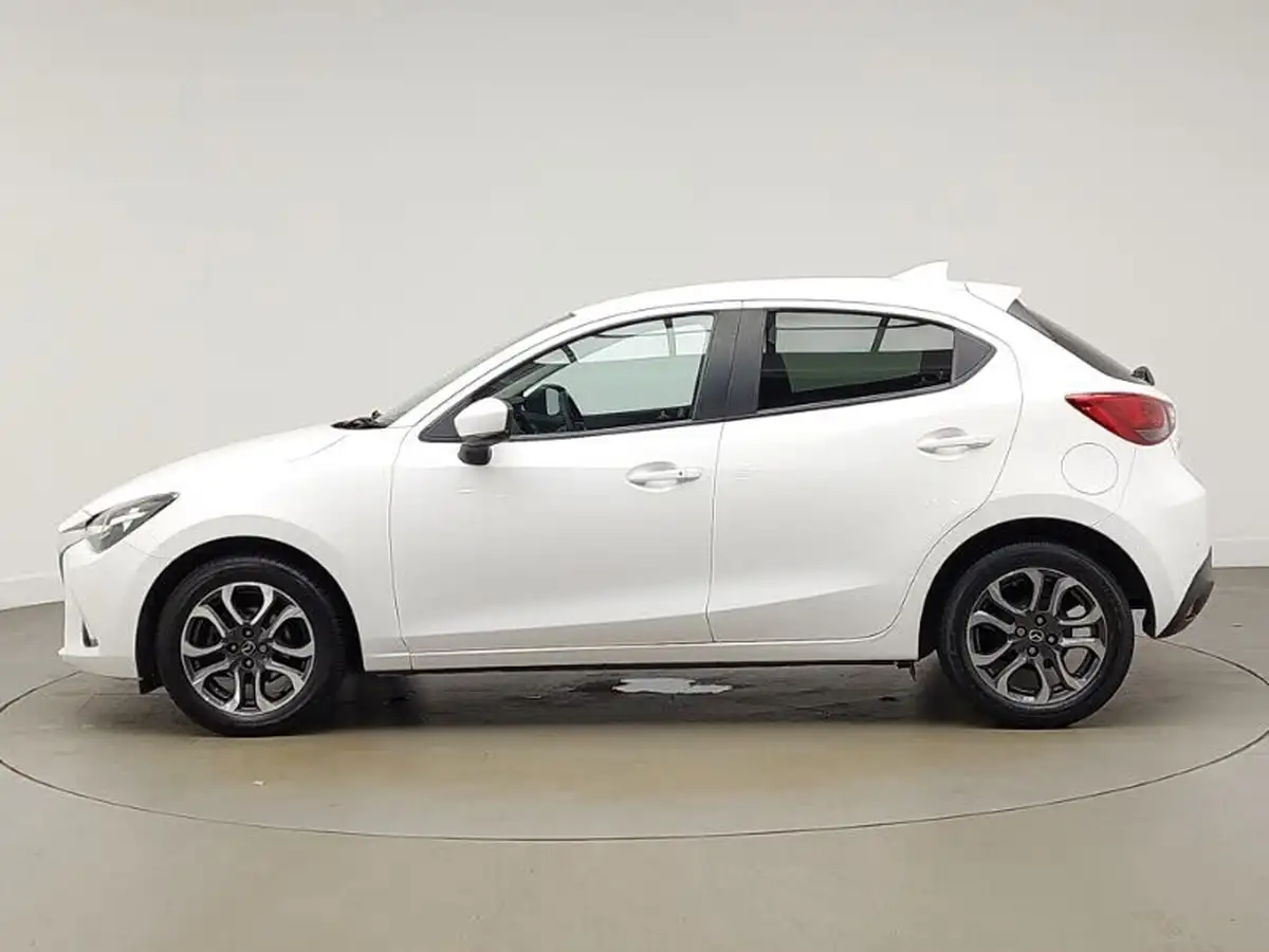 2019-mazda-mazda2-15-sport-nav-auto-big-3