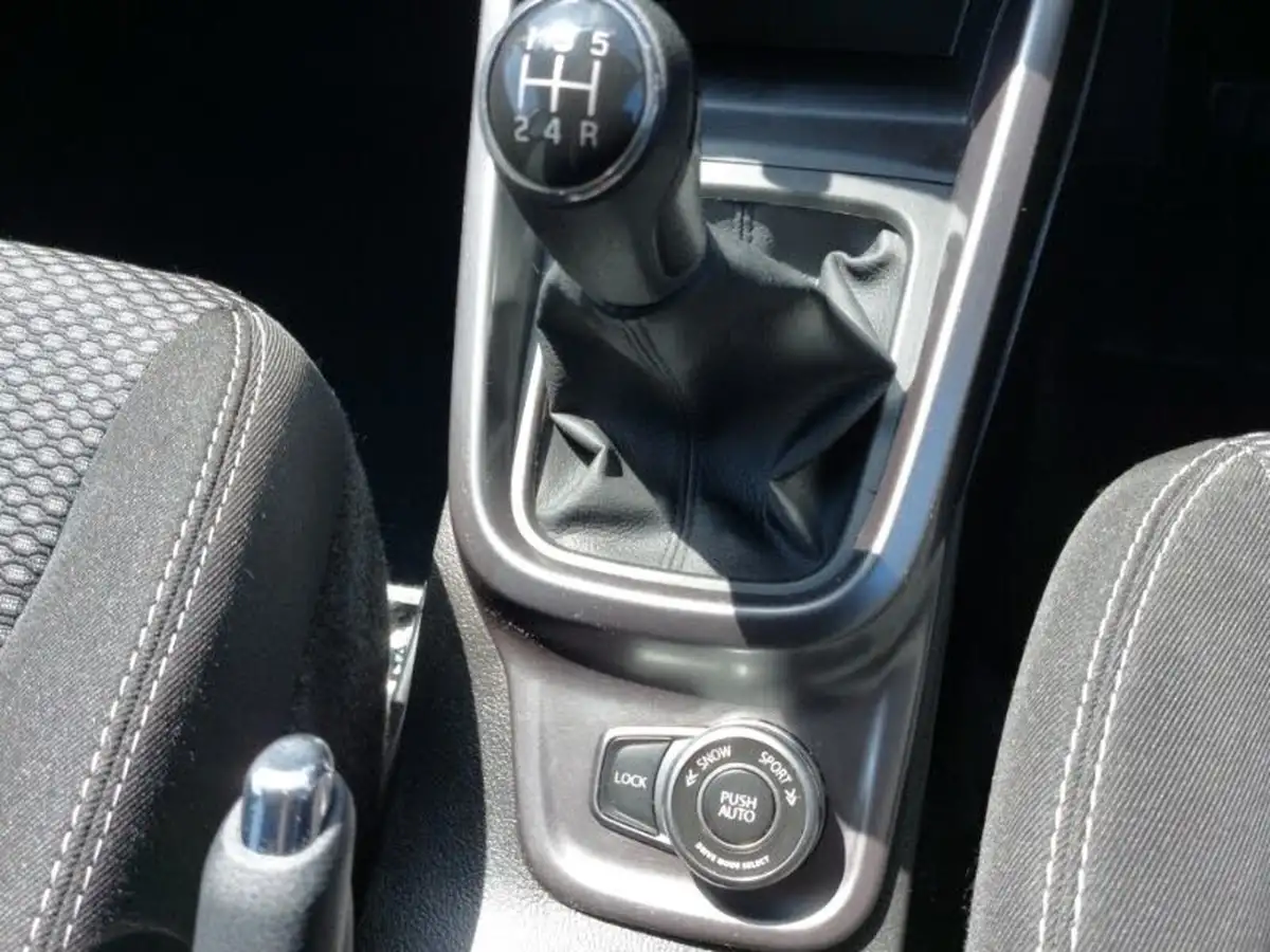 2019-suzuki-vitara-10-boosterjet-sz-t-allgrip-big-15