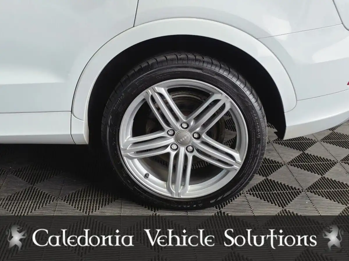 2013-audi-q3-20td-s-line-quattro-177ps-tronic-big-38