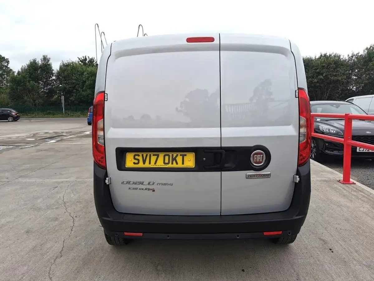 2017-fiat-doblo-cargo-16td-l2h1-maxi-sx-105eu6-big-7