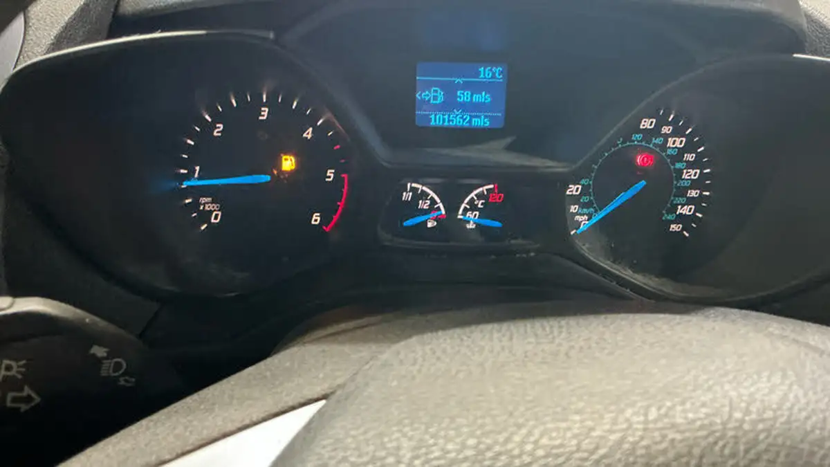 2014-ford-transit-connect-16tdci-l1-limited-big-8