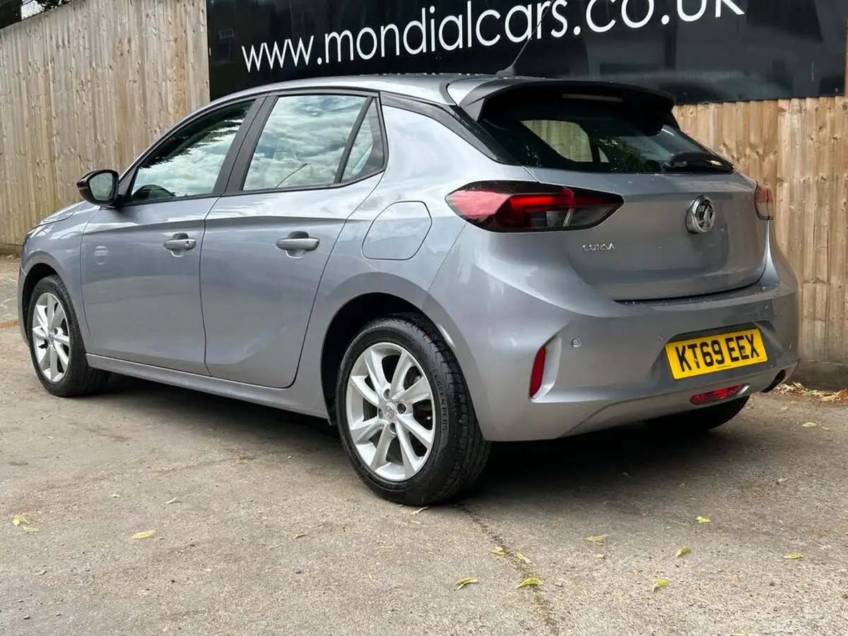 2020-vauxhall-corsa-12-turbo-se-premium-big-11