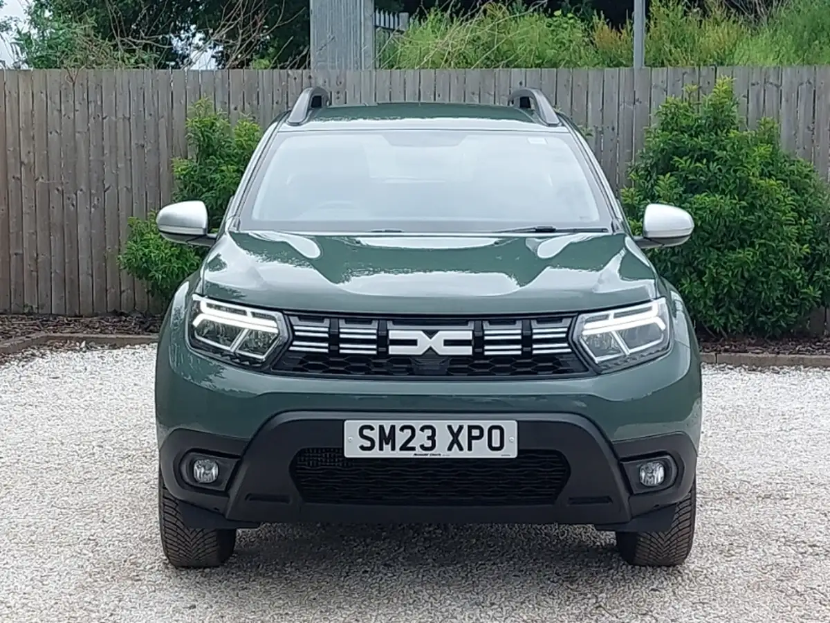 2023-dacia-duster-13-tce-expression-130bhp-station-wagon-5d-big-11
