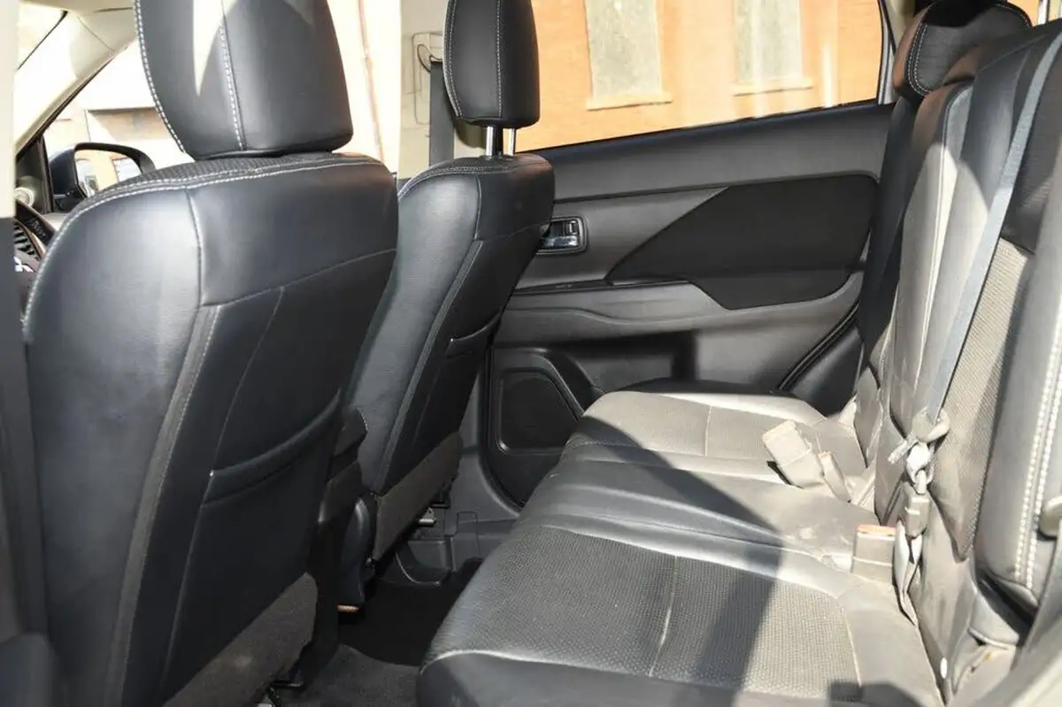 2018-mitsubishi-outlander-22di-d-keiko-auto-big-11