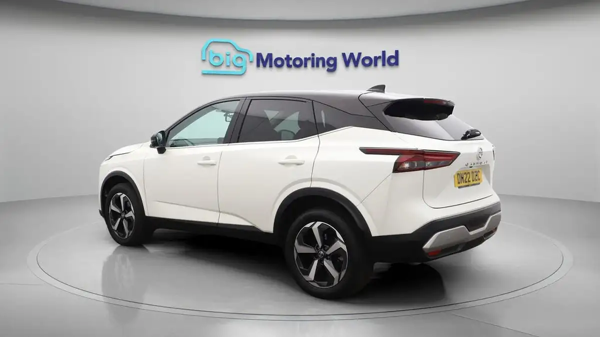 2022-nissan-qashqai-13-dig-t-n-connecta-160ps-auto-big-5