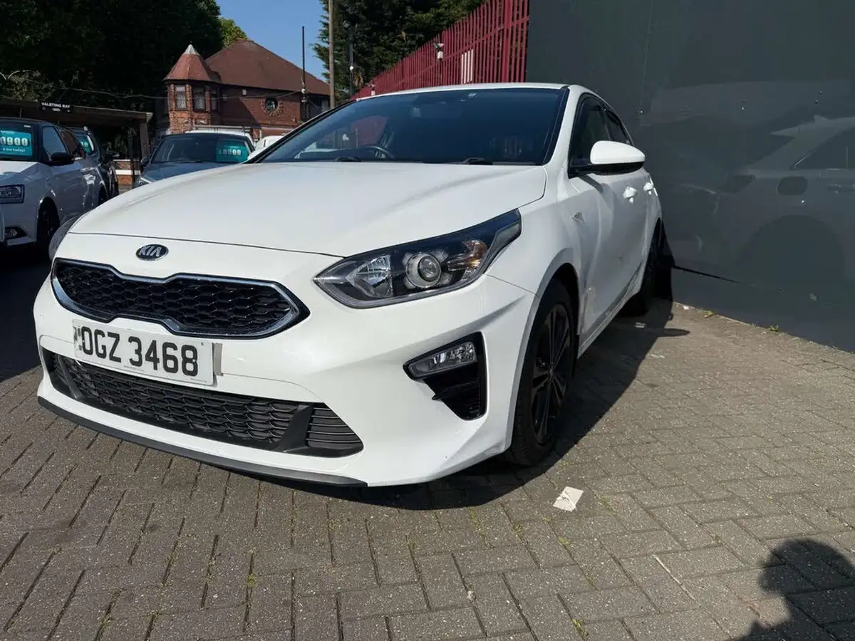 2019-kia-ceed-10-t-gdi-2-eco-hatchback-big-3