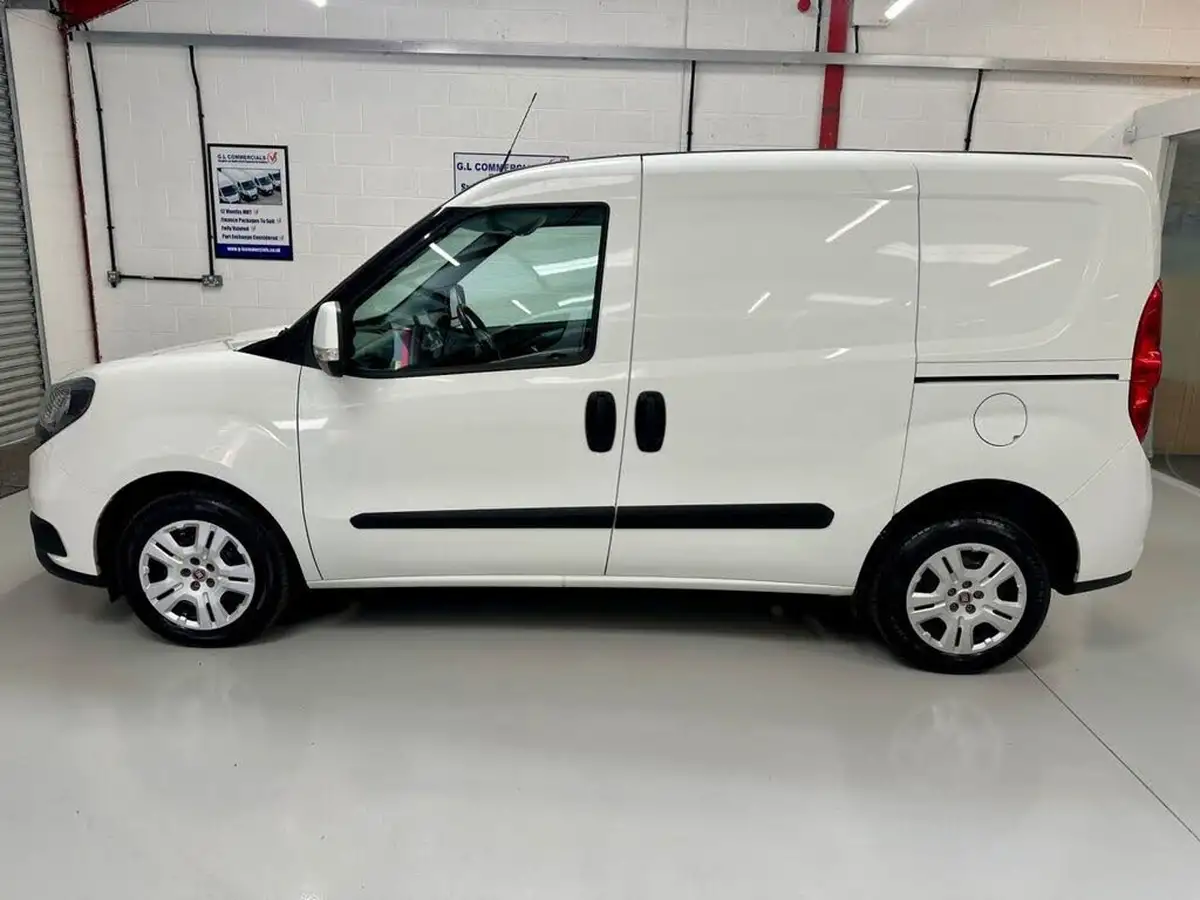 2023-fiat-doblo-cargo-16jtd-l1h1-tecnico-panel-van-big-6
