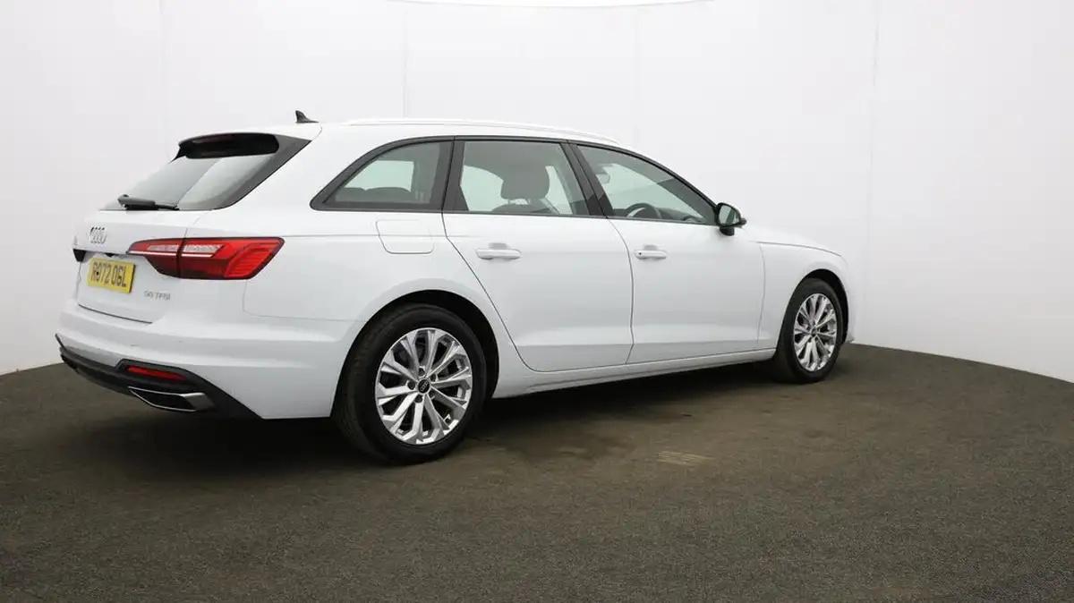 2022-audi-a4-avant-20-35-tfsi-technik-s-tronic-big-60