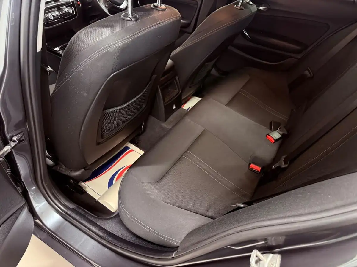 2018-bmw-1-series-15-118i-se-5d-big-16