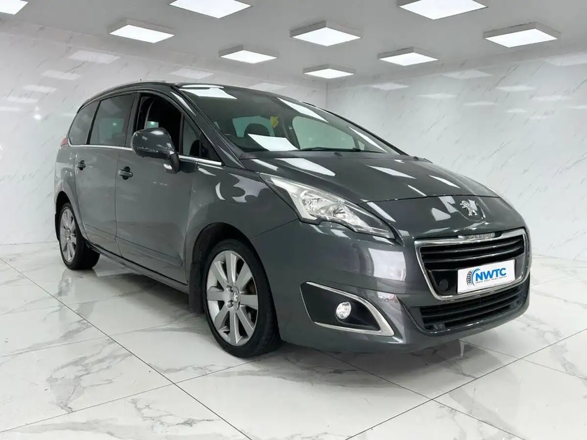 2014-peugeot-5008-16hdi-allure-big-1