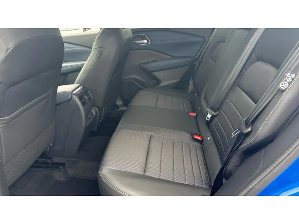 2023-nissan-qashqai-15-tekna-big-15