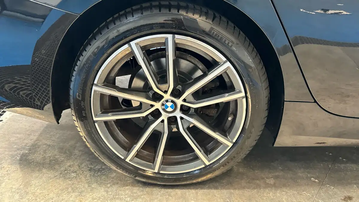 2021-bmw-3-series-20td-320d-sport-touring-5d-big-34