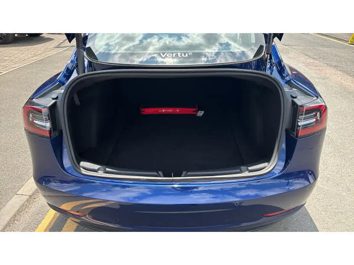 2021-tesla-model-3-e-long-range-awd-big-3