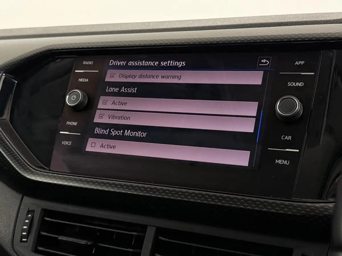 2019-volkswagen-t-cross-10-tsi-se-115ps-dsg-big-34
