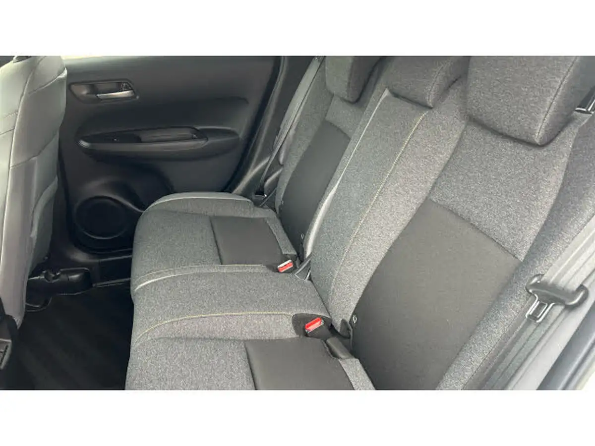 2023-honda-jazz-15-i-mmd-advance-sport-big-7