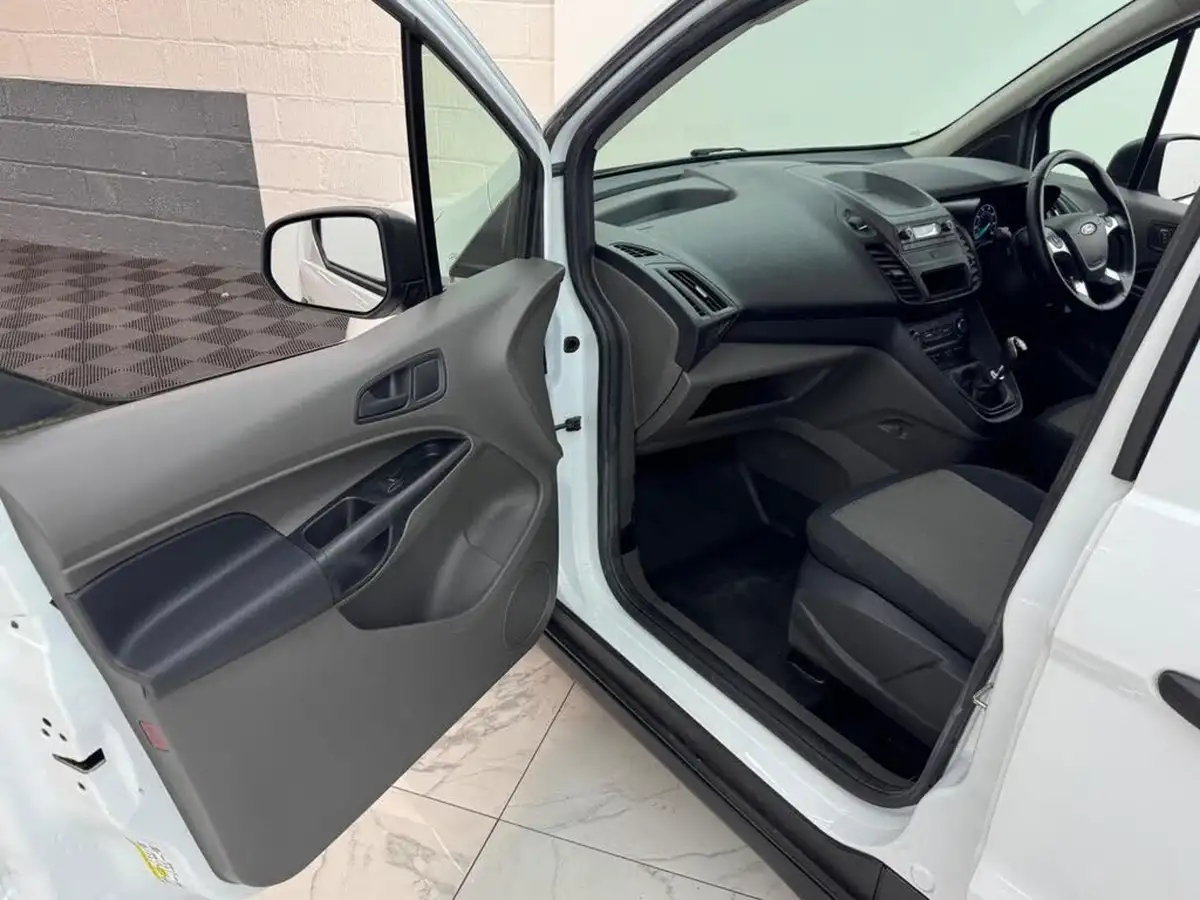 2019-ford-transit-connect-15-ecoblue-l1-200-base-100pseu6dt-panel-big-46