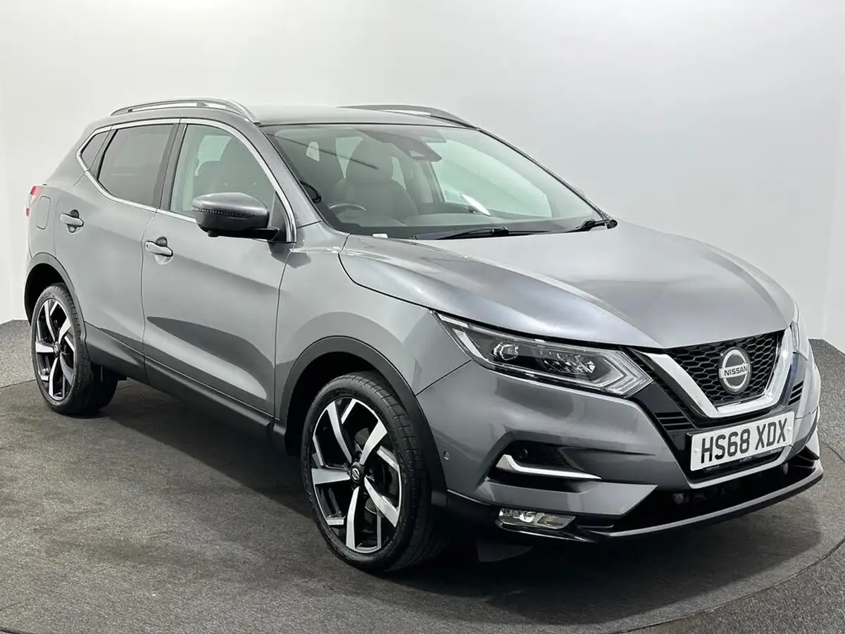 2019-nissan-qashqai-13-dig-t-tekna-160ps-dct-big-0
