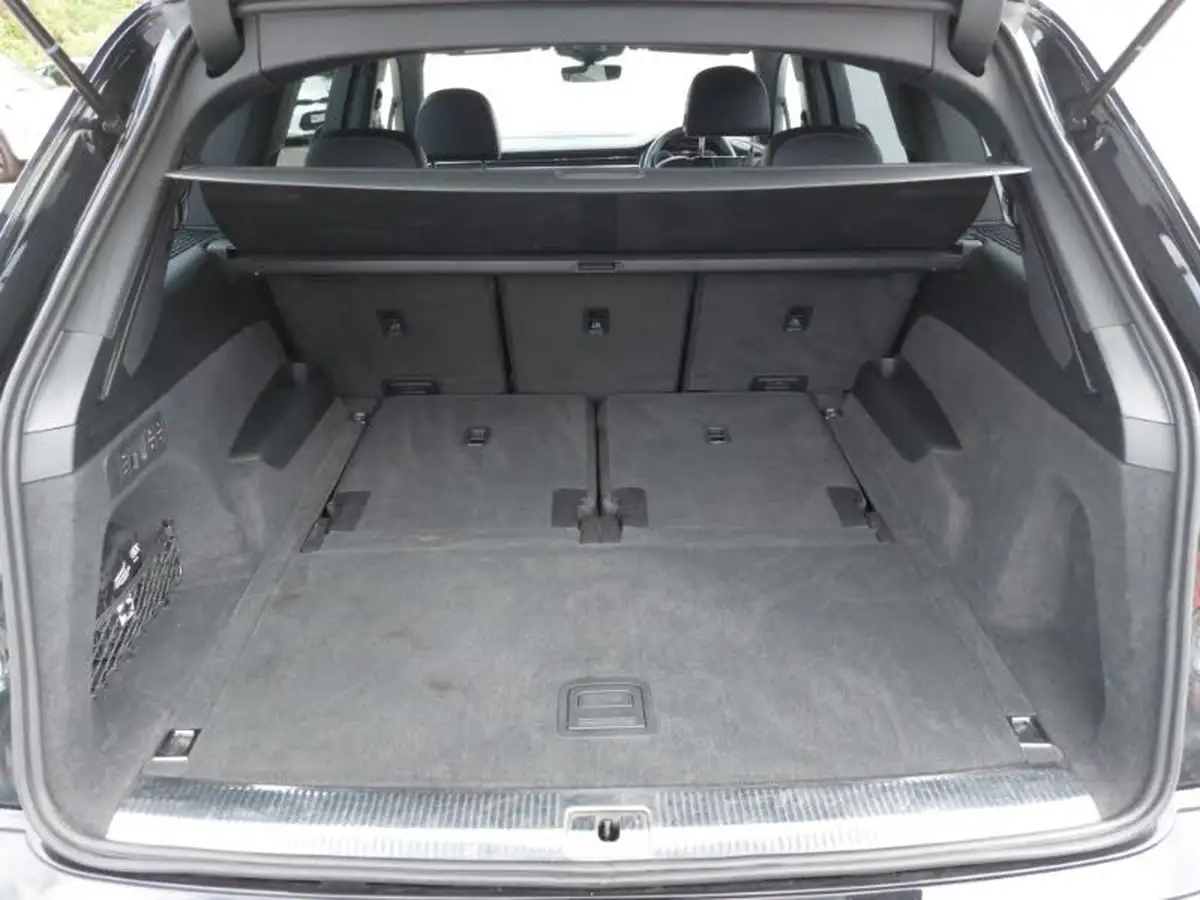 2022-audi-q7-30-55-tfsi-s-line-big-7