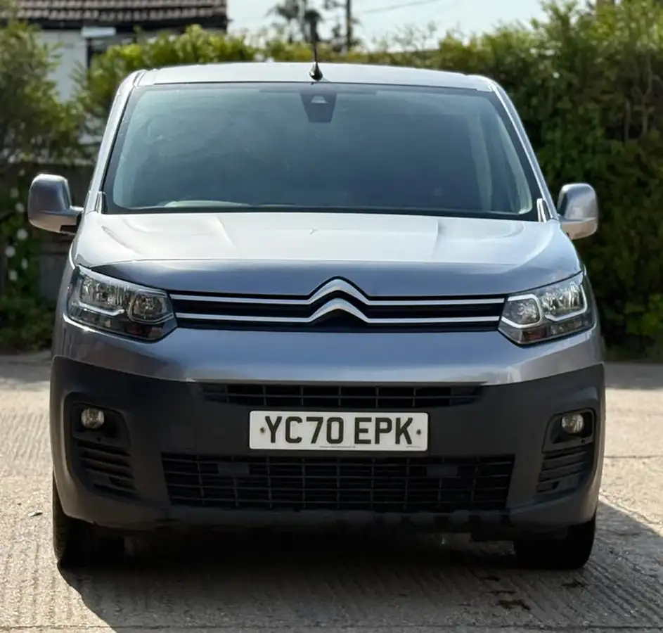 2020-citroen-berlingo-15bluehdi-950-driver-130pseu6dt-e-ss-big-0