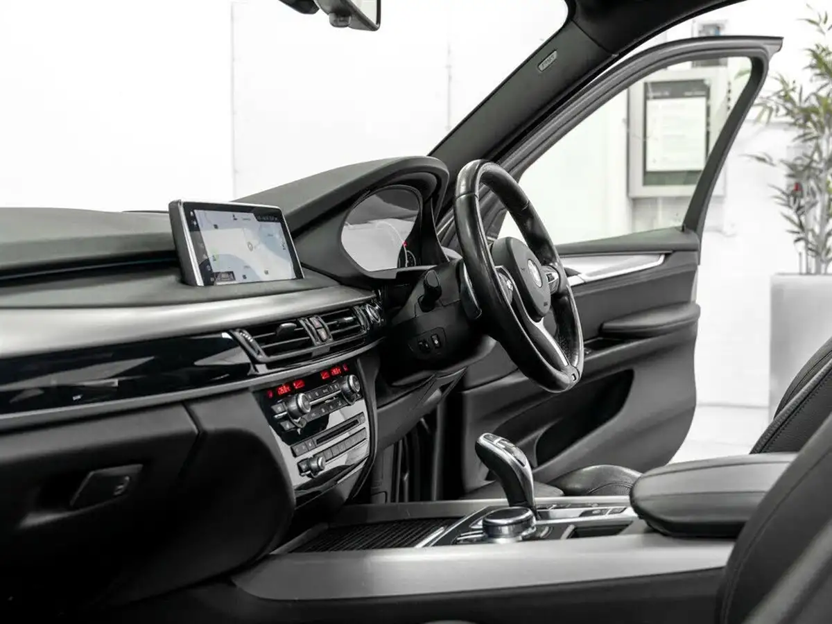 2018-bmw-x5-big-37