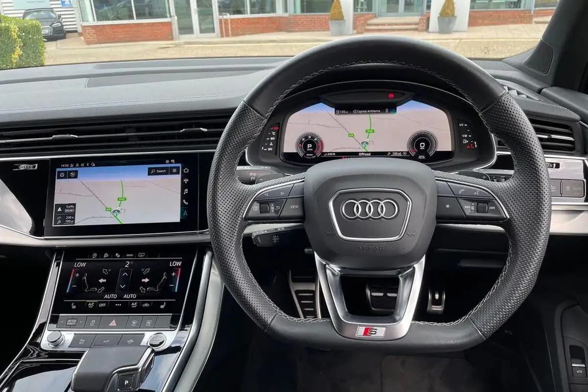 2023-audi-q7-30-45-tdi-s-line-big-38