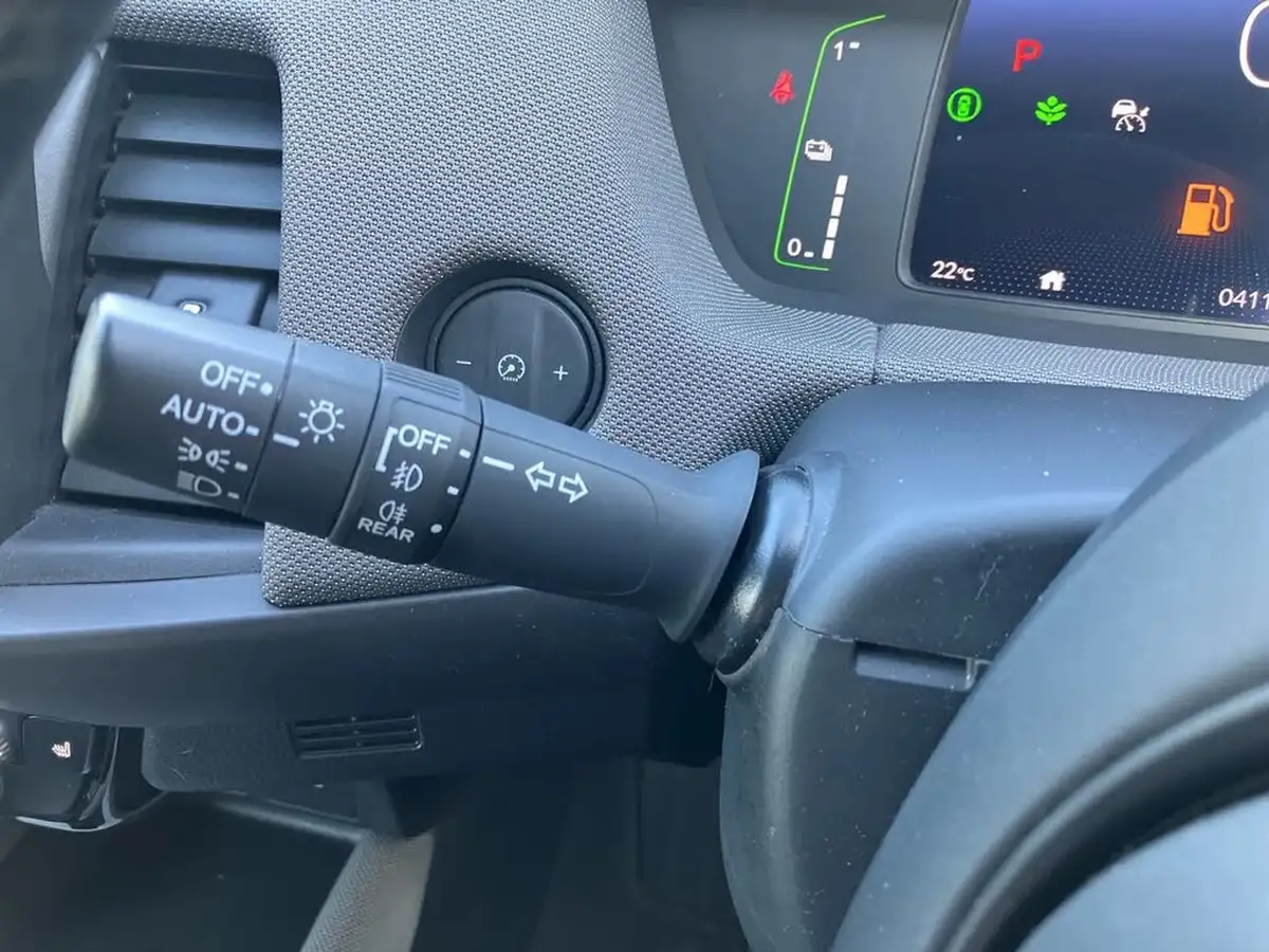 2021-honda-jazz-15-i-mmd-ex-109ps-big-35