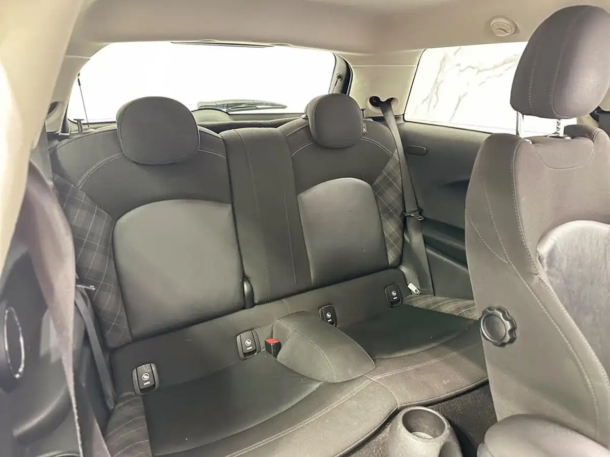 2017-mini-cooper-15-cooper-ss-hatchback-3d-auto-big-11