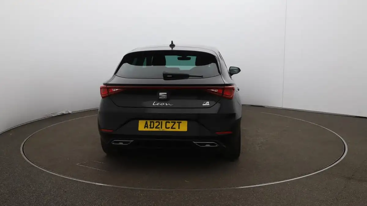 2021-seat-leon-14-e-hybrid-fr-hatchback-big-56