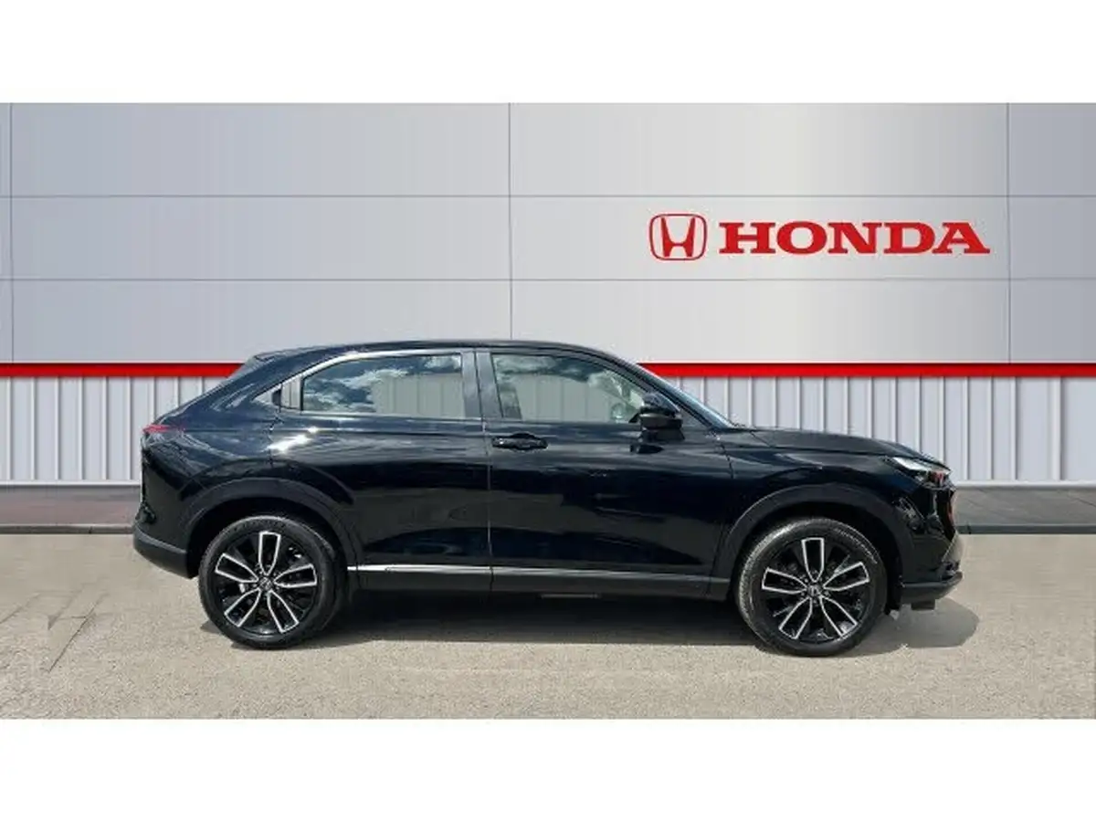 2022-honda-hr-v-15-i-mmd-elegance-big-4