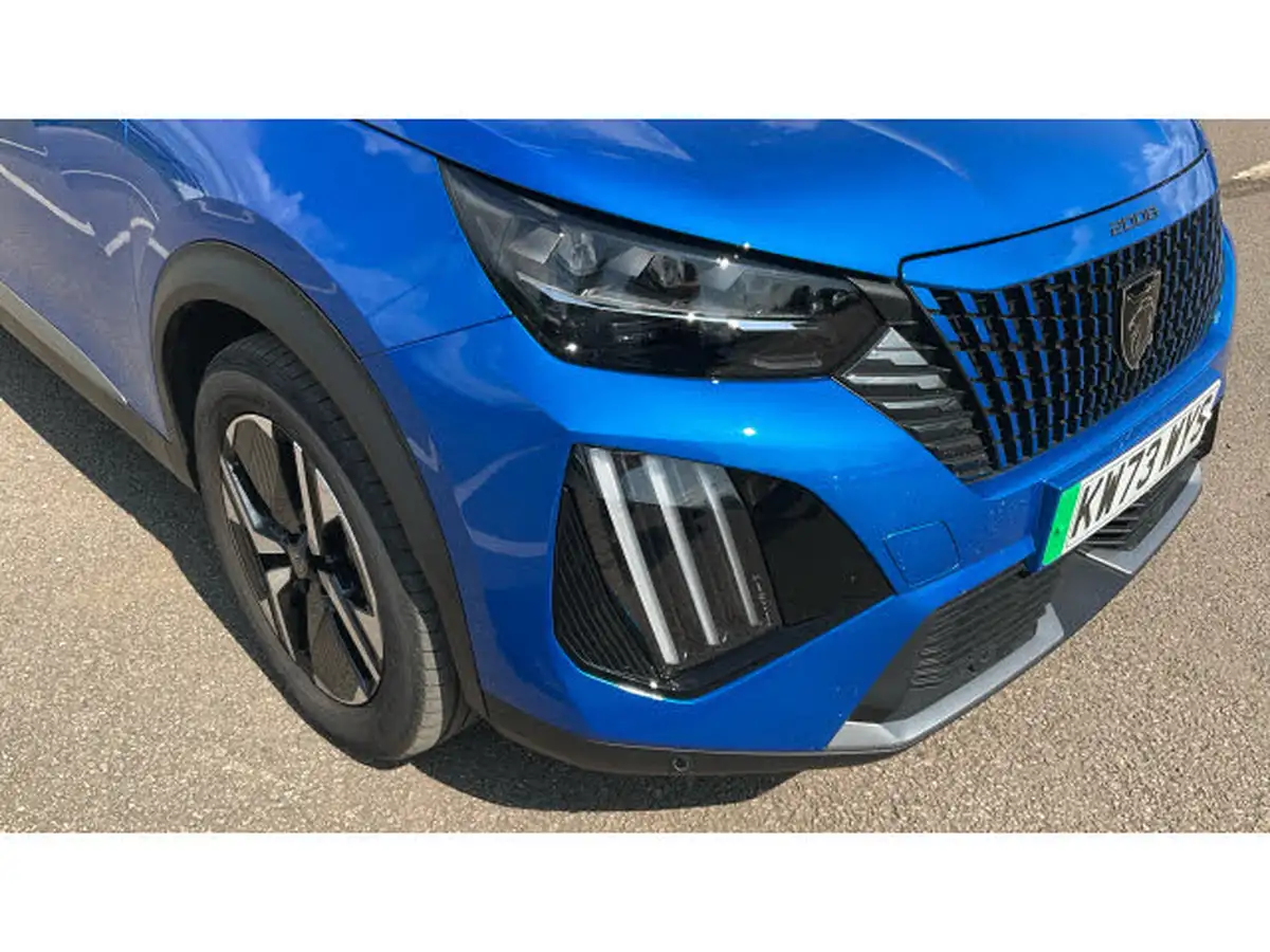 2023-peugeot-2008-suv-big-24