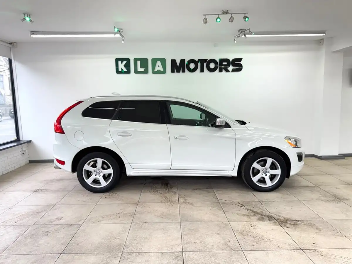 2012-volvo-xc60-24td-d4-r-design-ss-big-5