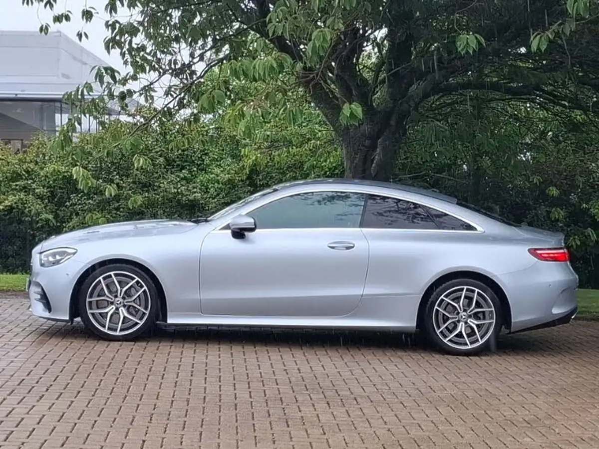 2022-mercedes-benz-e-class-20-e300-amg-line-premium-272ps-coupe-big-3