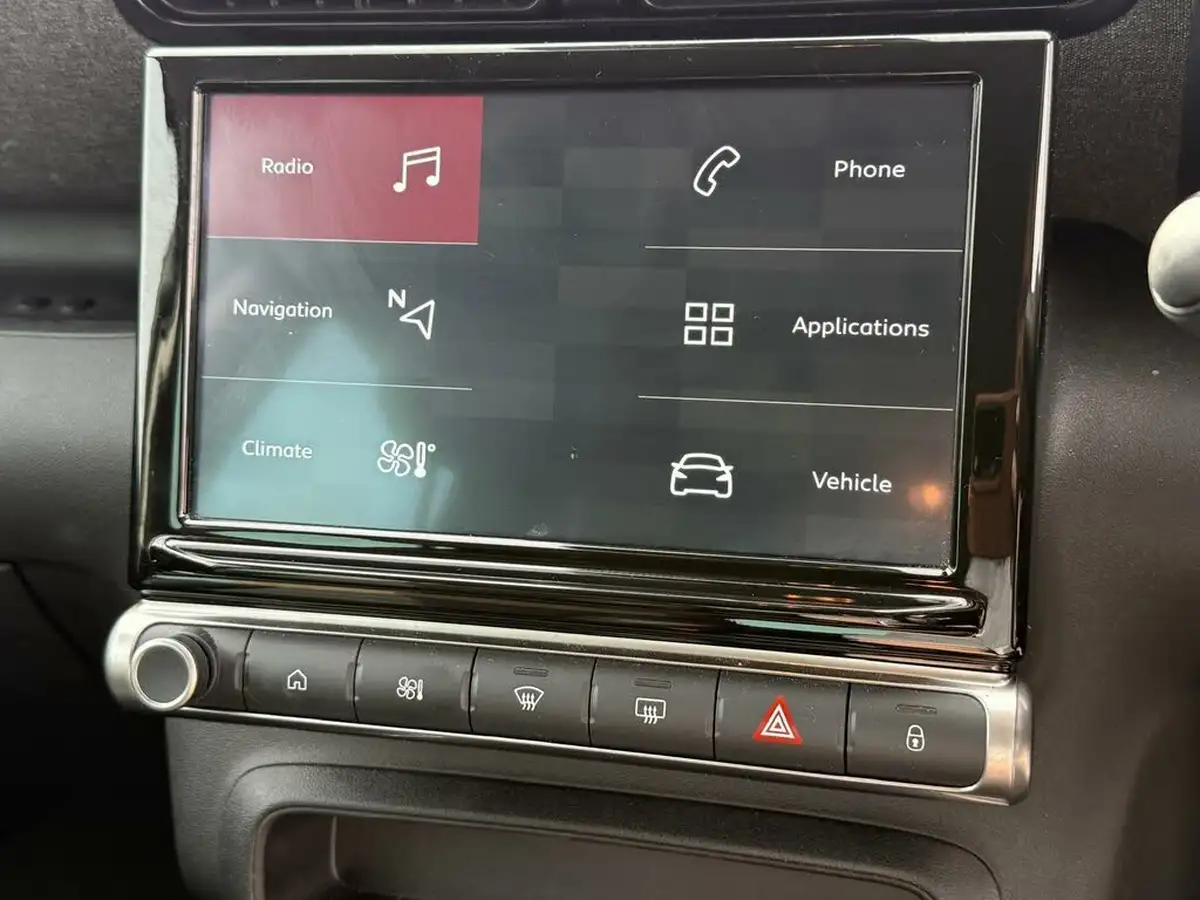 2024-citroen-c3-aircross-12-puretech-plus-130ps-eat6-big-19