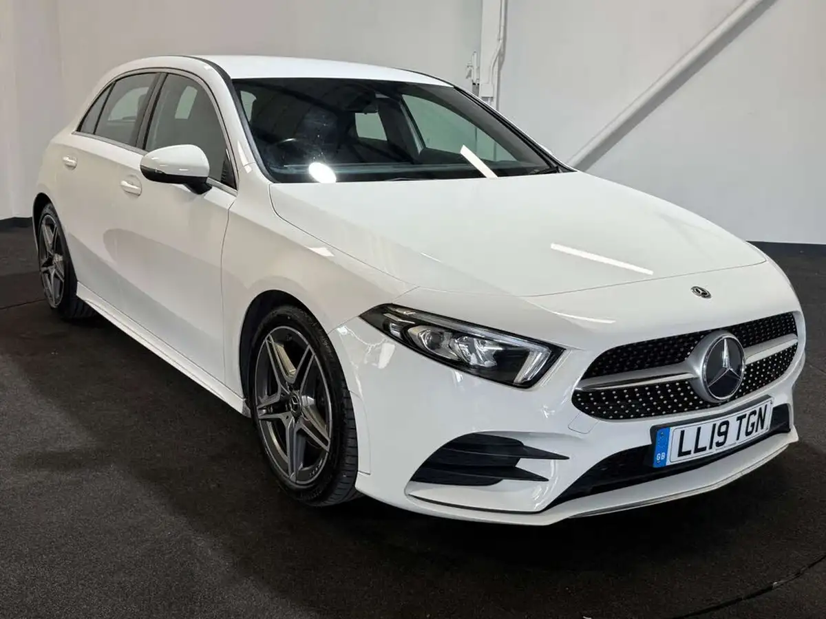 2019-mercedes-benz-a-class-20d-a200d-amg-line-hatchback-5d-big-6