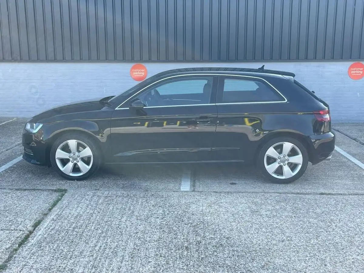 2014-audi-a3-20-tdi-sport-150ps-hatchback-3d-1968cc-big-36