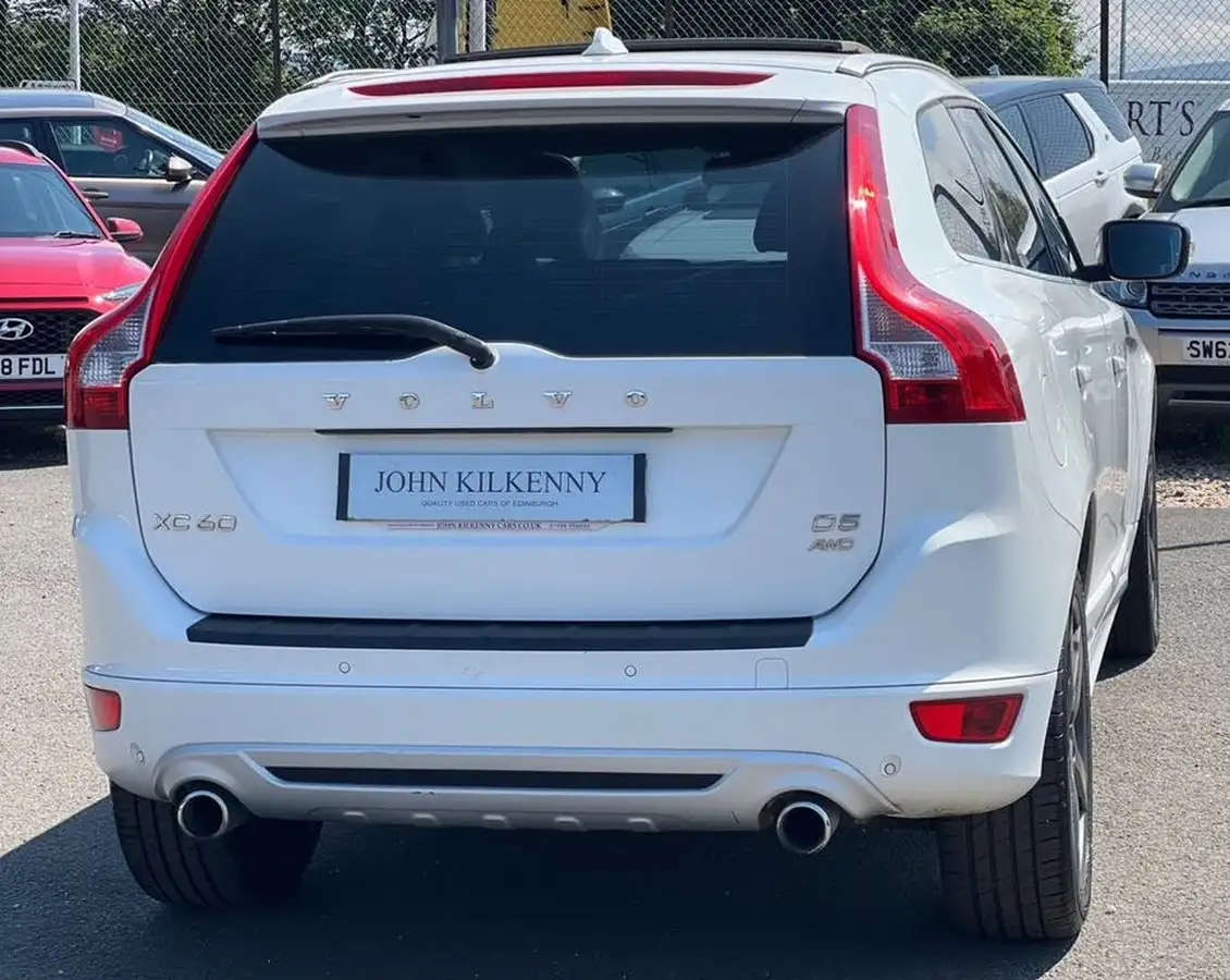 2012-volvo-xc60-24td-d5-r-design-215bhp-nav-geartronic-big-3